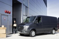 ダイムラー、メルセデスの独2工場に投資…次期 スプリンター 生産へ 画像