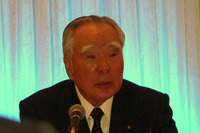 「昨年はラッキーな年だったが」と鈴木会長 画像