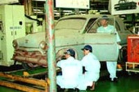 アイシン、技術者育成目的で1952年製の希少車を3年掛けてレストア 画像