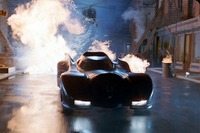 【アカデミー賞】ミサイルをよけながら車内からバットマンは電話をかける 画像