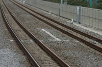 デリー～アグラ間の特急列車、11月10日に運行開始 画像