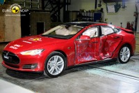 【ユーロNCAP】テスラのEV、モデルS…最高評価の5つ星 画像