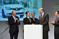 ルノー、アルジェリア工場の開所式…小型車を生産開始 画像
