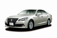 【リコール】トヨタ クラウン 8万6000台、後席シートベルトが引き出せない 画像