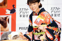 桐谷美玲、ブサカワ猫に胸キュン! 理想の男性像も「容姿とかは別に」 画像