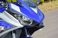 【ヤマハ YZF-R25 発売】デザインコンセプトは「R DNA」…フロントマスクの工夫とは 画像