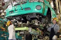 52年の歴史に幕…。日産車体の京都工場が最後の1台をラインオフ 画像