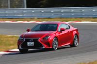 【レクサス RC 試乗】Fスポーツを選ぶなら350 、300hはノーマルで十分…石川真禧照 画像