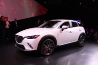 【マツダ CX-3 発表】“魂動デザイン”の新解釈、サイズ超えた存在感 画像