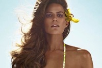 女性の美を色彩豊かに表現…2015年ピレリカレンダー 画像