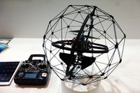 【ハイウェイテクノフェア14】目視点検が困難なエリアにラジコンヘリや球体ロボット…実証実験すすむ 画像