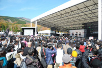 【トヨタ GAZOOレーシング フェス14】 AKB、キャンギャル、ドライバーズトークショー…盛りだくさんのステージ 画像