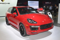 【ロサンゼルスモーターショー14】ポルシェ カイエン に「GTS」…3.6リットルV6ツインターボは440ps 画像