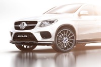【デトロイトモーターショー15】メルセデス-AMG 、謎のSUVを予告… GLE か 画像