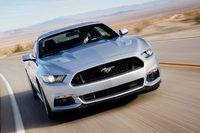 フォード マスタング 新型、シボレー カマロの販売台数を上回る…11月米国 画像
