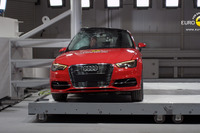 【ユーロNCAP】アウディ A3 新型のPHV、「e-トロン」…最高評価の5つ星 画像