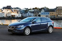 ボルボ、V40/V70 など、インテリセーフ10を全車標準装備 画像