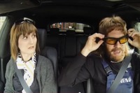 ベッテル選手のいたずら映像、「ワイルドなメカニック」に変装［動画］ 画像