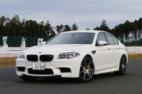 【BMW M5 試乗】噂には聞いていたが、この過激さは「化け物」…中村孝仁 画像