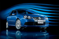 VW ゴルフ 史上最強モデル「R32」を日本発売 画像