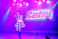 カストロールがアイドルライブ!? 「ドライビング」テーマに初開催 画像