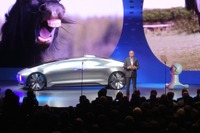 【CES15】メルセデスベンツ、最新自動運転コンセプト公開…F 015ラグジュアリー 画像