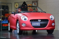 【東京オートサロン15】ダイハツ コペン 第3のモデルを初公開…丸目が復活 画像