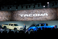 【デトロイトモーターショー15】トヨタ タコマ 新型発表、ミッドサイズ・ピックアップのベンチマークを狙う 画像