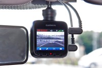 【GARMIN GDR45DJ インプレ前編】ライバル不在のハイスペック、安全運転支援も備えた最新ドラレコ 画像