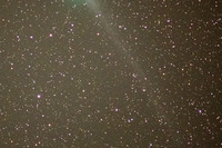 ラブジョイ彗星の画像を公開、アルマ望遠鏡山麓施設で撮影 画像