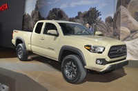 【デトロイトモーターショー15】トヨタ タコマ 新型、「TRD」の名を冠したオフロードグレード設定 画像
