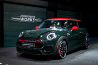 【デトロイトモーターショー15】MINI ハッチバック JCW…228馬力にパワーアップ［詳細画像］ 画像