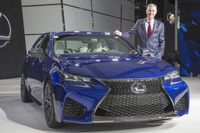 【デトロイトモーターショー15】レクサス GS F 、「ドイツ競合車よりも130kg以上軽い」 画像