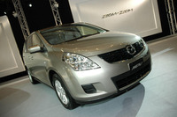 MPV を香港市場に導入へ、『マツダ8』の車名で 画像