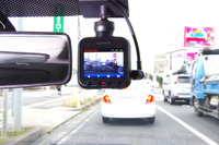【GARMIN GDR43J インプレ後編】広視野角化&オービスアラートで飛躍的に高められた実用性 画像