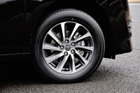 【トヨタ アルファード / ヴェルファイア 新型発表】横浜ゴム、BluEarth E51 を納入 画像