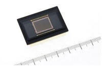 シャープ、交通監視用カメラ向け1/1型600万画素CCDを発売 画像