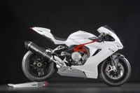 MVアグスタ F3 675、2015年モデルを発表…ARROW製カーボンサイレンサーを採用 画像