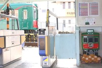 南海、学文路駅に「すべらない砂」の返納箱設置 画像
