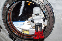 ロボット宇宙飛行士 KIROBO、2月11日に地球帰還 画像