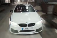 BMW M4 に「Mパフォーマンス」…M3 とラップタイムを競う［動画］ 画像