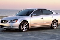 【ニューヨークショー2001速報】日産、新型『アルティマ』でトヨタ、ホンダに勝つ!! 画像