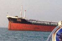 「爆弾を仕掛けた」…マラッカ海峡の海賊、タイのタンカーから重油奪う 画像