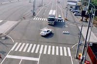 2014年 交通事故死亡者数、14年連続の減少も減少幅は縮小傾向…警察庁調べ 画像
