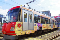「花燃ゆ」ラッピング電車に、伊勢谷友介「恥ずかしい」 画像