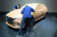 【マツダ CX-3 発売】「車両の軸」を意識し表現した、魂動のスピード感 画像