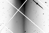国立天文台など、ラブジョイ彗星の尾の構造が短時間で大きく変化する様子を観測 画像