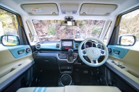 【ホンダ N BOXスラッシュ 試乗】オーディオシステム試聴、感動に値するゴキゲンなサウンド…青山尚暉 画像