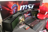 3画面に同時出力、迫力のサウンド…ハードコアゲーマーも納得のPC 画像