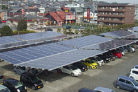 豊田通商子会社とオリックス、カーポート型太陽光発電設備の販売を開始 画像